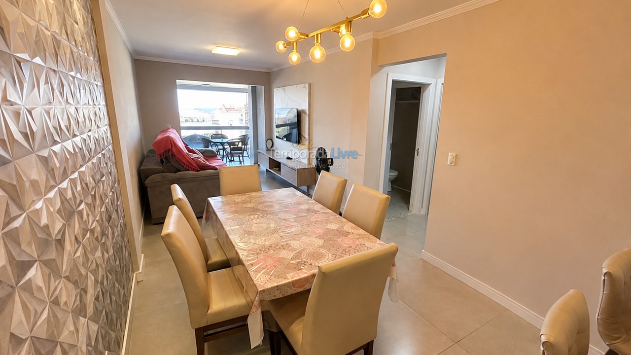 Apartamento para aluguel de temporada em Bombinhas (Praia de Bombas)