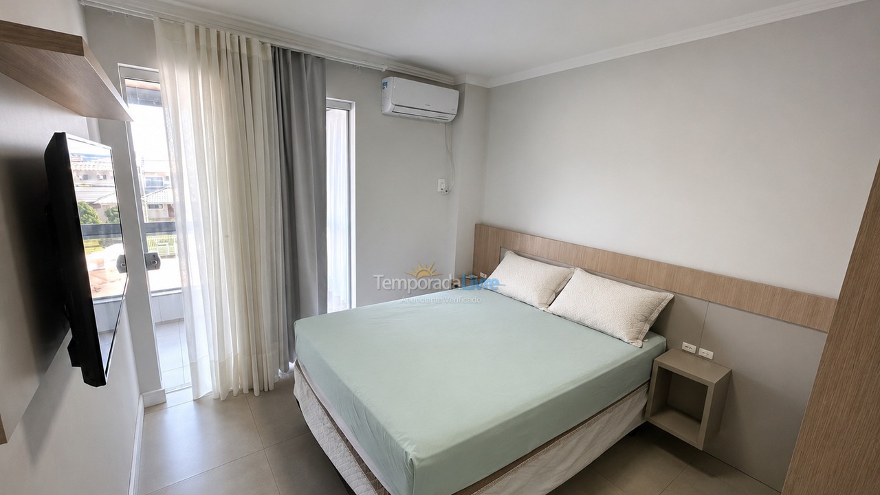 Apartamento para aluguel de temporada em Bombinhas (Praia de Bombas)
