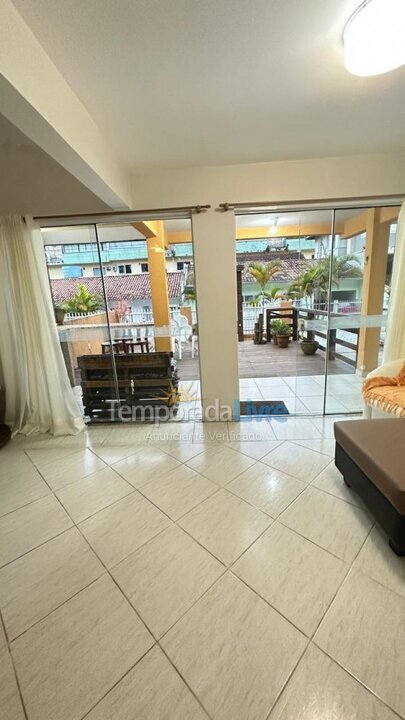 Casa para aluguel de temporada em Bombinhas (Praia da Conceição)