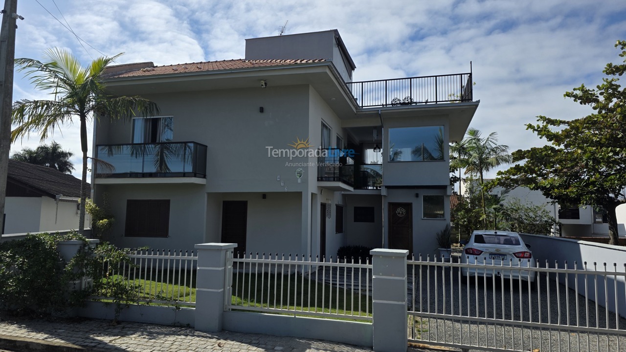 Casa para aluguel de temporada em São Francisco do Sul (Itaguaçu)