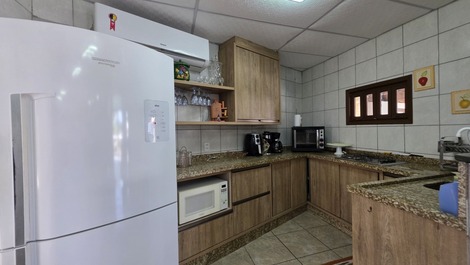Aluga temporada 2 em 1 - apartamento ou casa inteira - leia anuncio