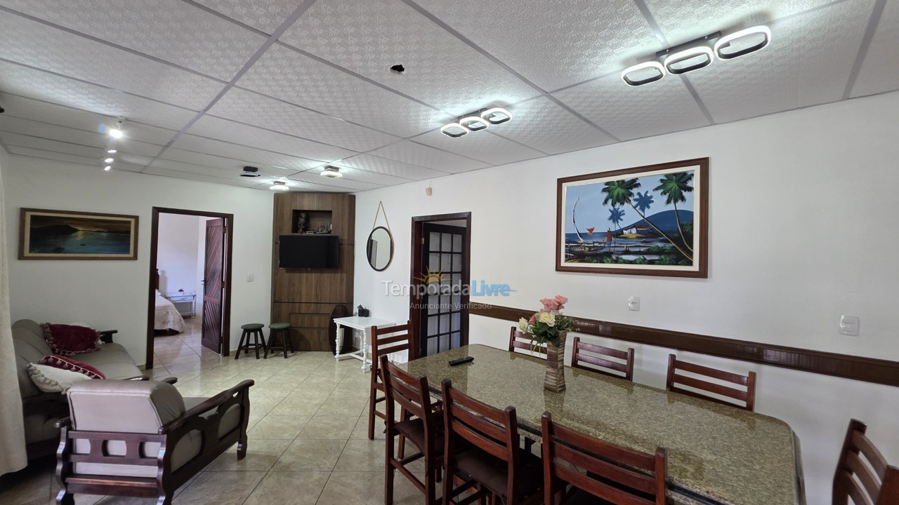 Casa para aluguel de temporada em São Francisco do Sul (Itaguaçu)