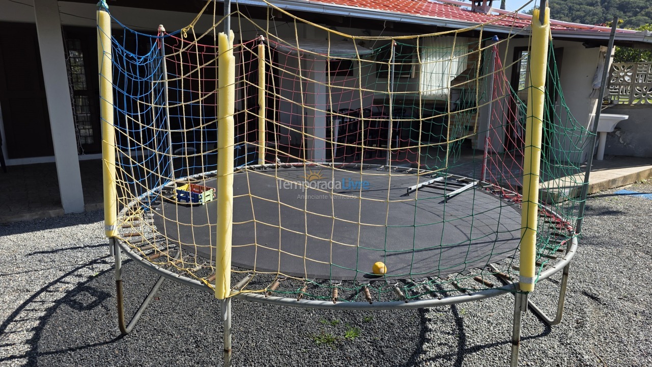 Casa para aluguel de temporada em São Francisco do Sul (Itaguaçu)