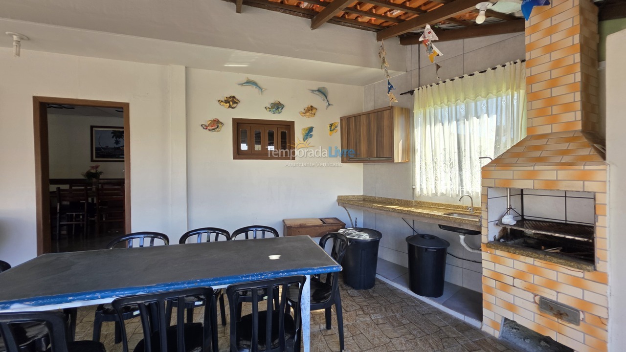 Casa para aluguel de temporada em São Francisco do Sul (Itaguaçu)