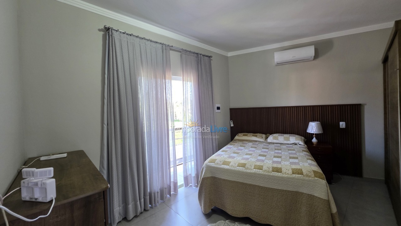 Casa para aluguel de temporada em São Francisco do Sul (Itaguaçu)