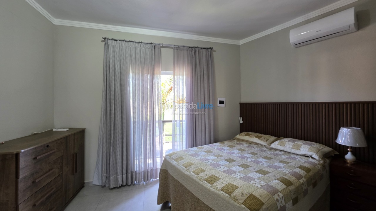 Casa para aluguel de temporada em São Francisco do Sul (Itaguaçu)