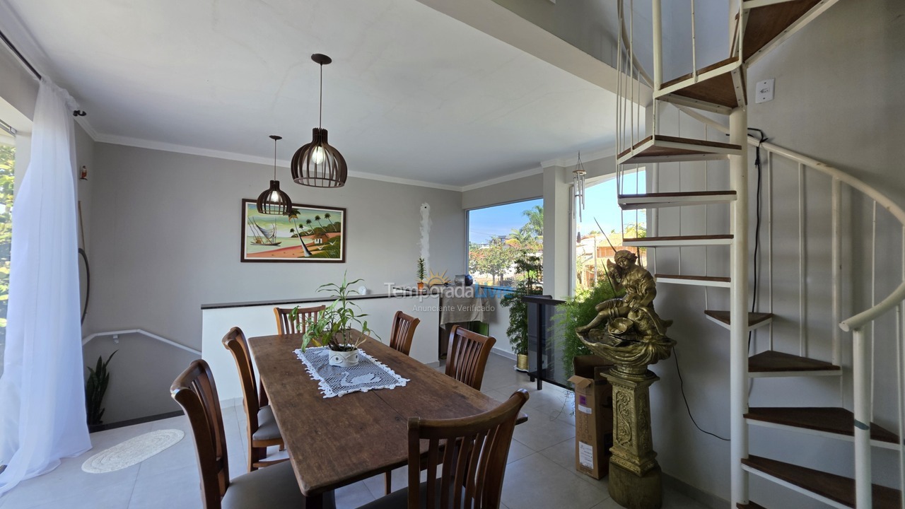 Casa para aluguel de temporada em São Francisco do Sul (Itaguaçu)