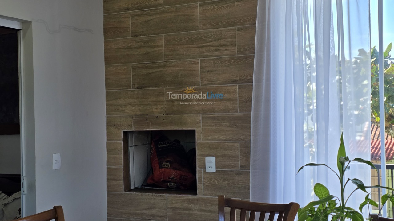 Casa para aluguel de temporada em São Francisco do Sul (Itaguaçu)