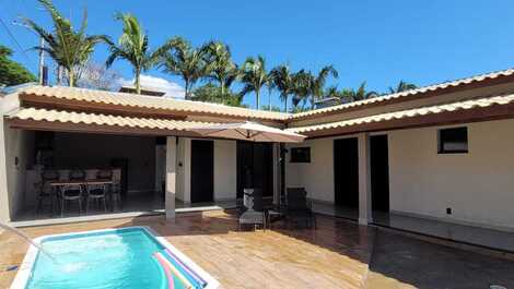 Chácara Premium com Banheira e Piscina Aquecida