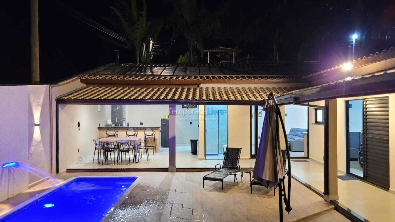 Casa para aluguel de temporada em Socorro (Belizário)