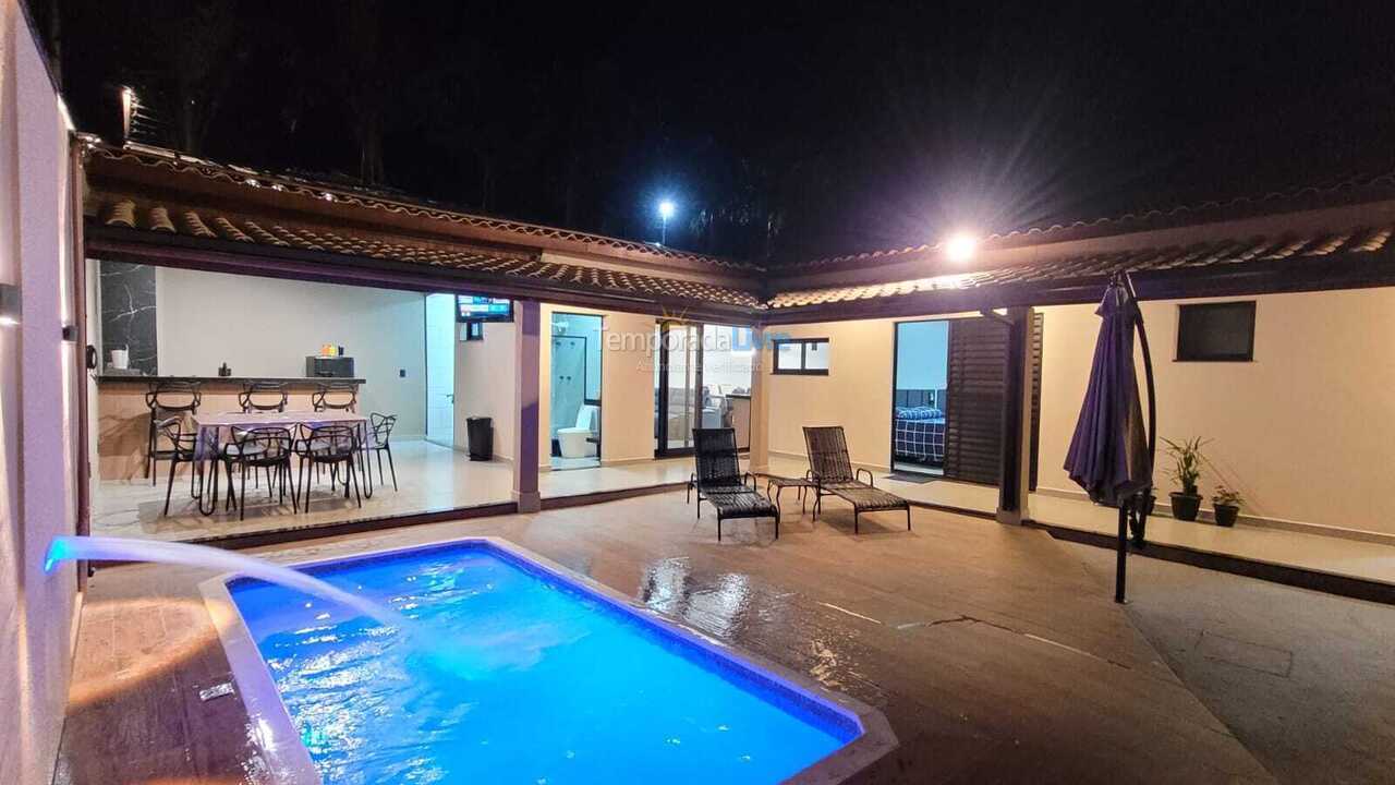 Casa para aluguel de temporada em Socorro (Belizário)