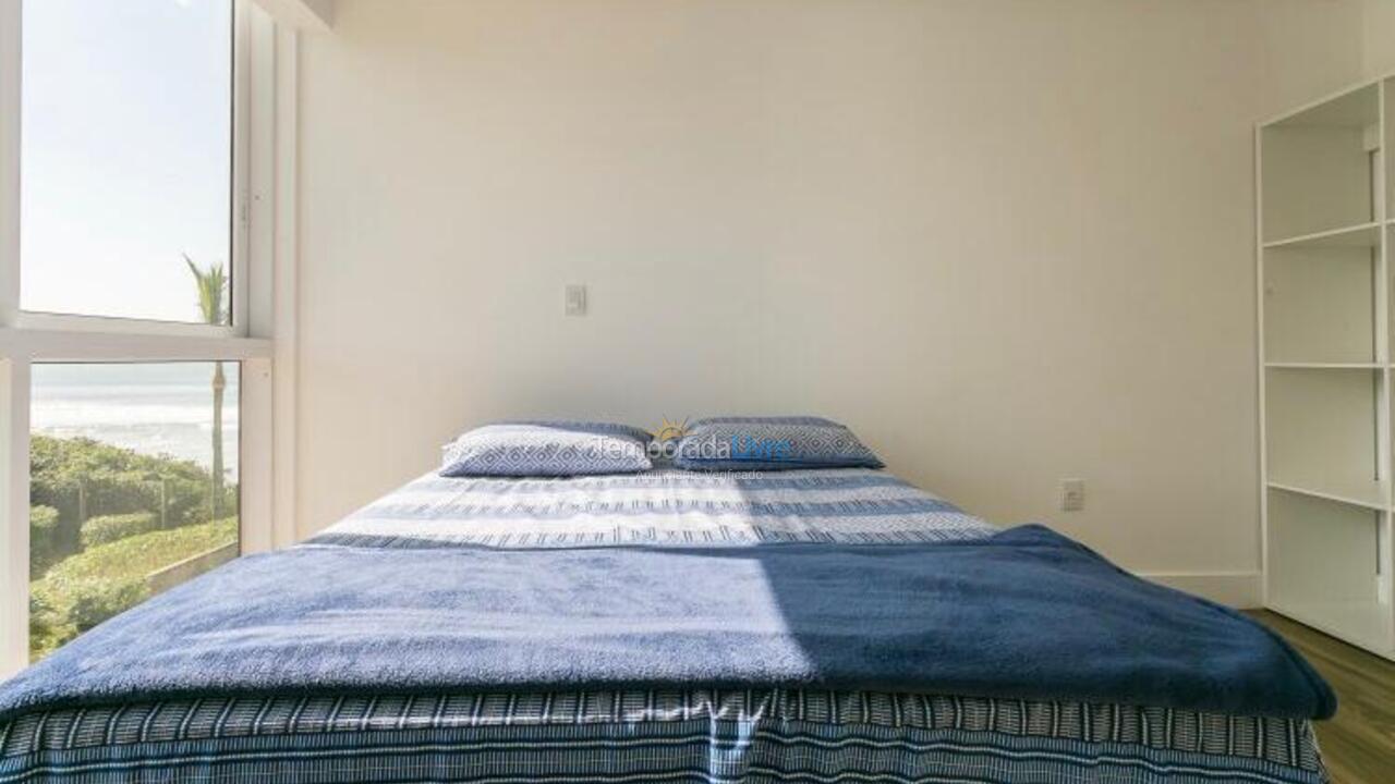 Casa para aluguel de temporada em Bombinhas (Canto Grande)