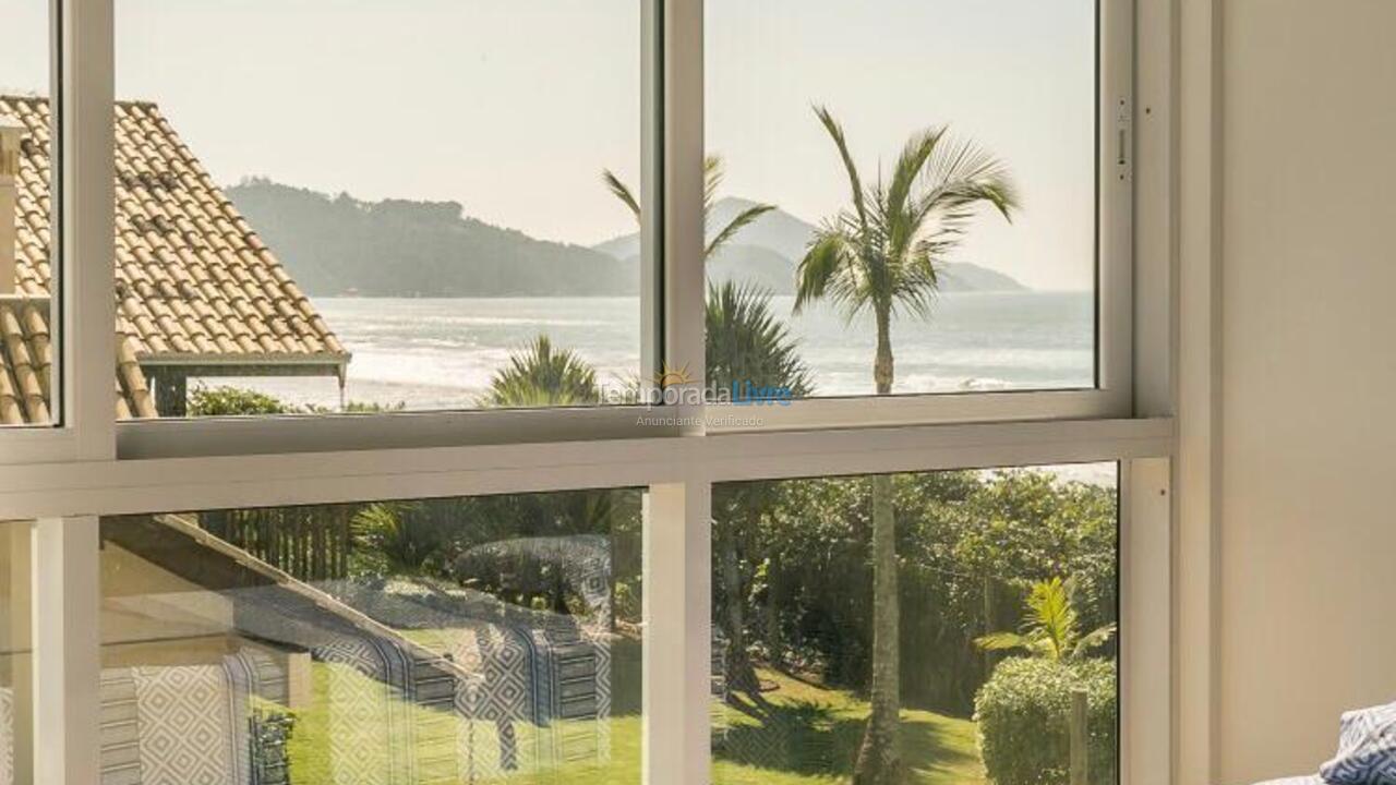 Casa para aluguel de temporada em Bombinhas (Canto Grande)