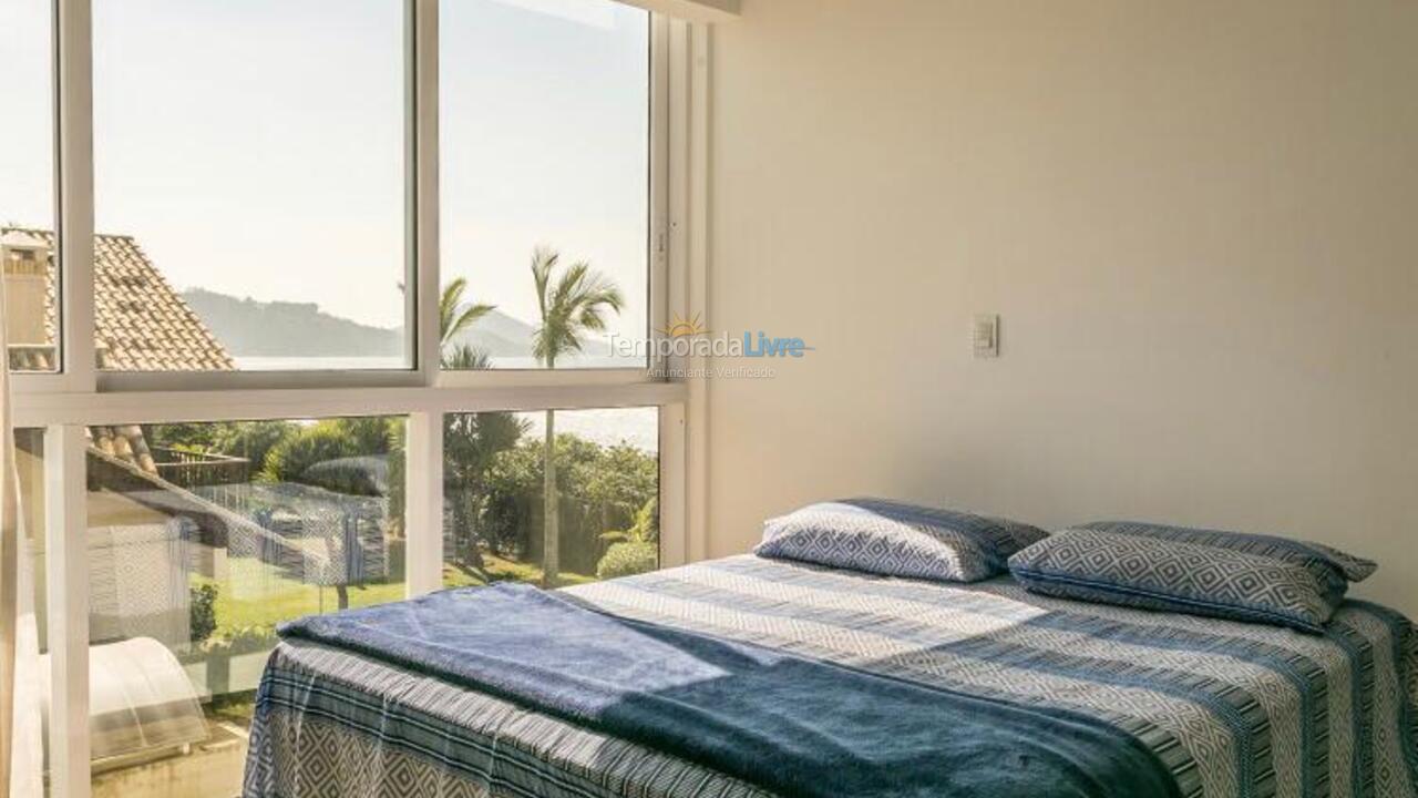 Casa para aluguel de temporada em Bombinhas (Canto Grande)