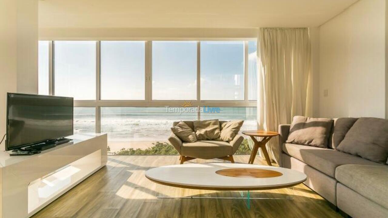 Casa para aluguel de temporada em Bombinhas (Canto Grande)