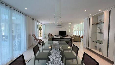 HOUSE LOCATED IN RIVIERA DE SÃO LOURENÇO - MODULE 5/GRASS PROPERTY