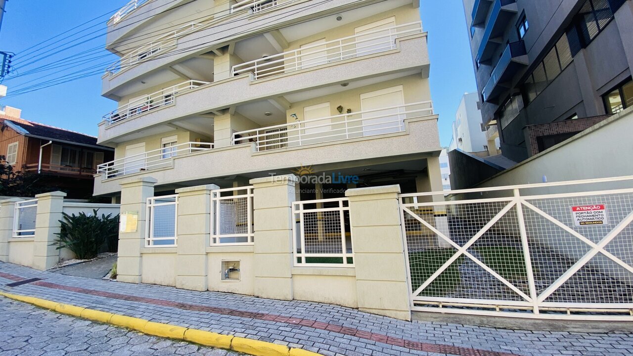 Apartamento para aluguel de temporada em Bombinhas (Praia de Bombas)
