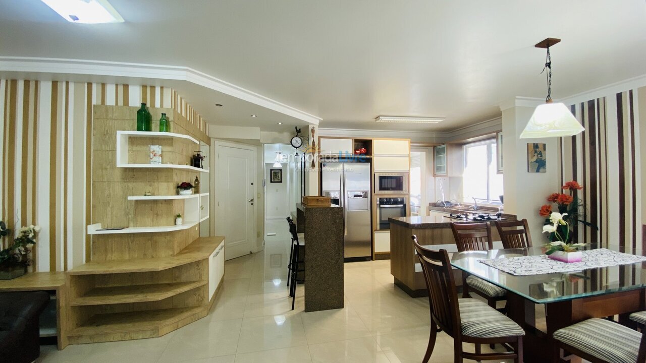 Apartamento para aluguel de temporada em Bombinhas (Praia de Bombas)