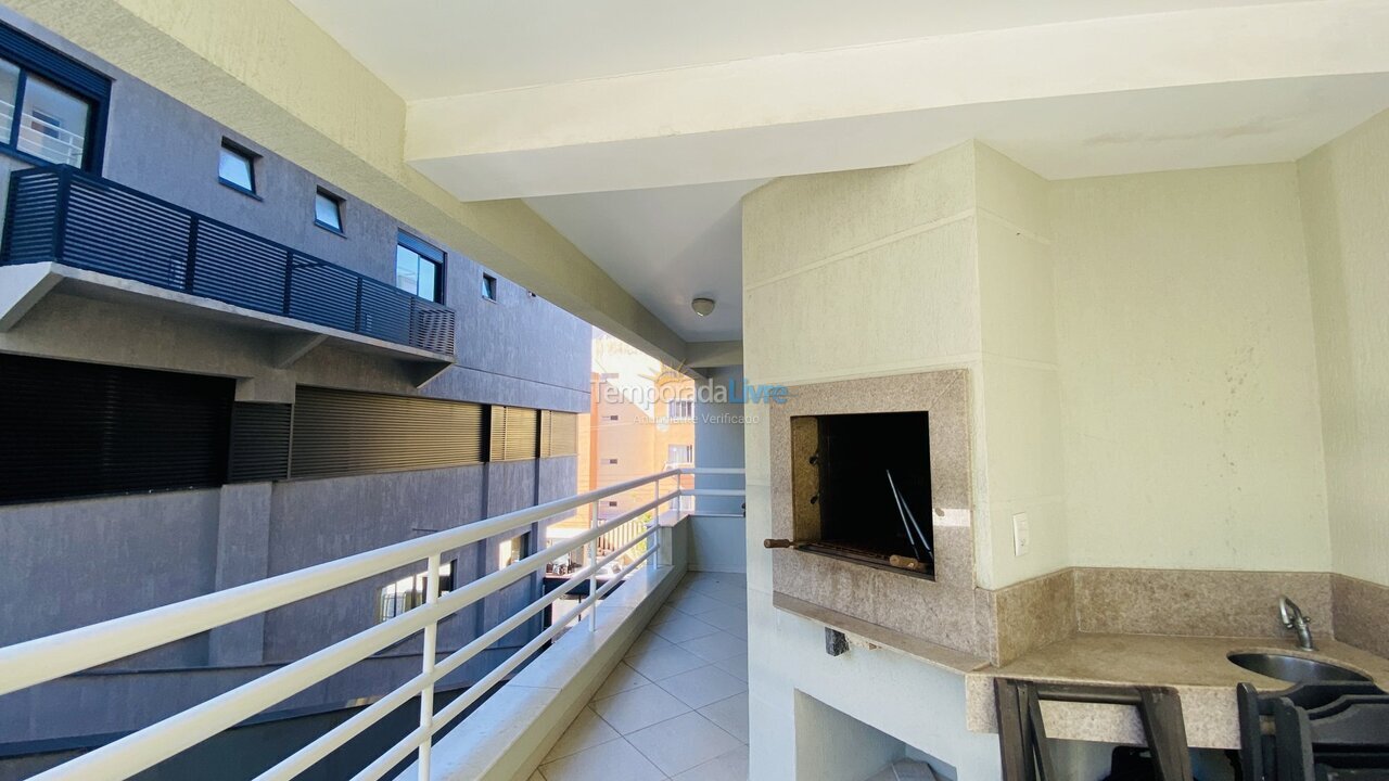 Apartamento para aluguel de temporada em Bombinhas (Praia de Bombas)