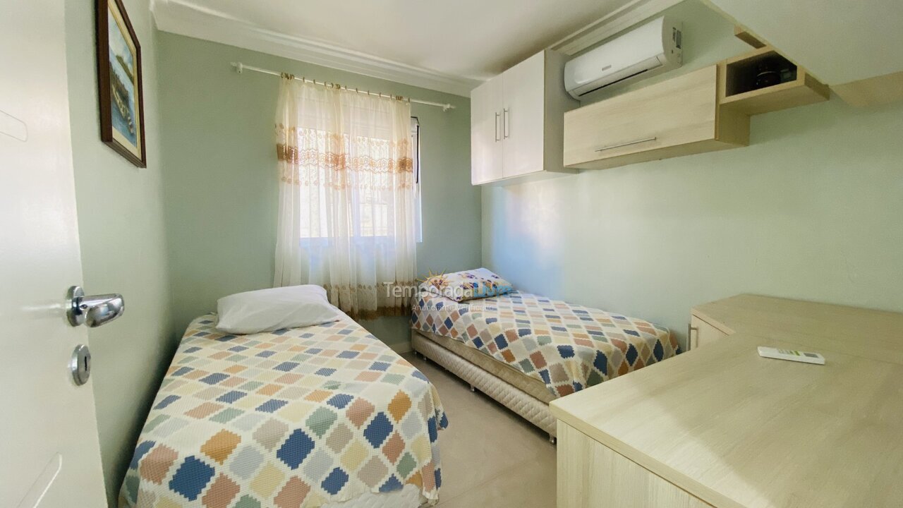 Apartamento para aluguel de temporada em Bombinhas (Praia de Bombas)