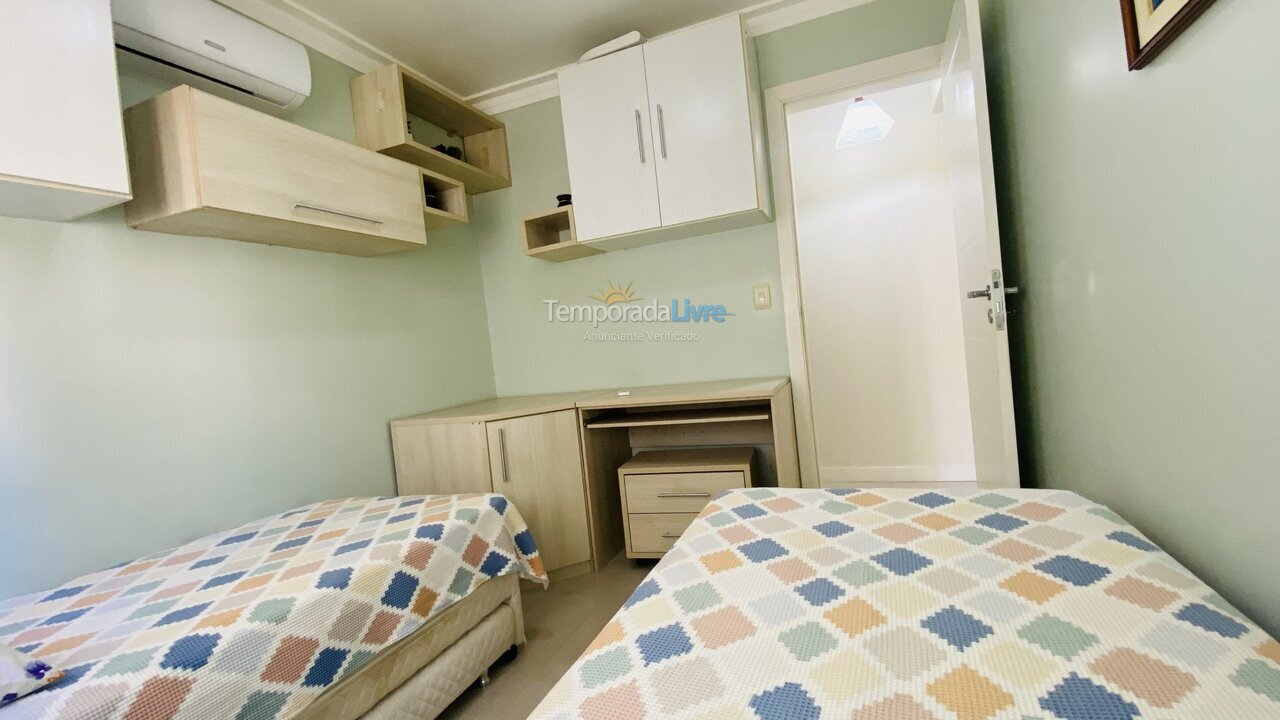 Apartamento para aluguel de temporada em Bombinhas (Praia de Bombas)