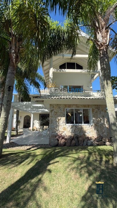 House for vacation rental in Florianopolis (Jurerê Internacional)