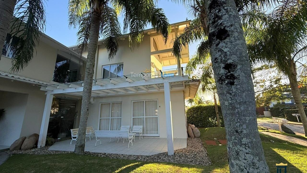 House for vacation rental in Florianopolis (Jurerê Internacional)