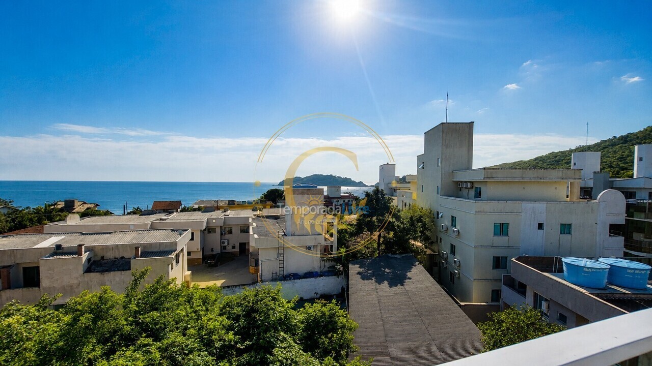 Apartment for vacation rental in Bombinhas (Praia de Bombinhas)
