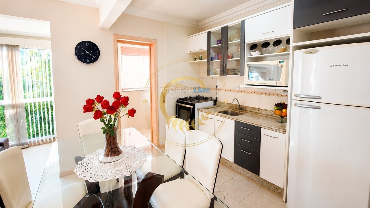 Apartment for vacation rental in Bombinhas (Praia de Bombinhas)