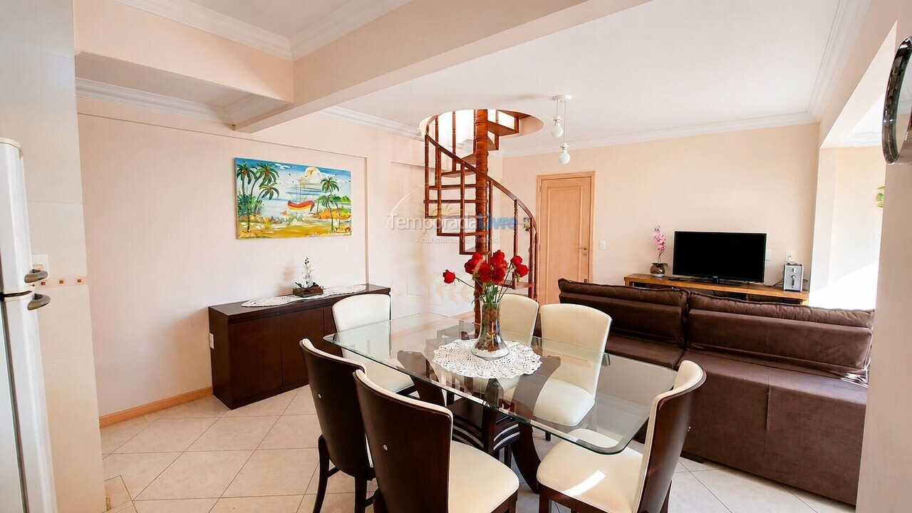 Apartment for vacation rental in Bombinhas (Praia de Bombinhas)