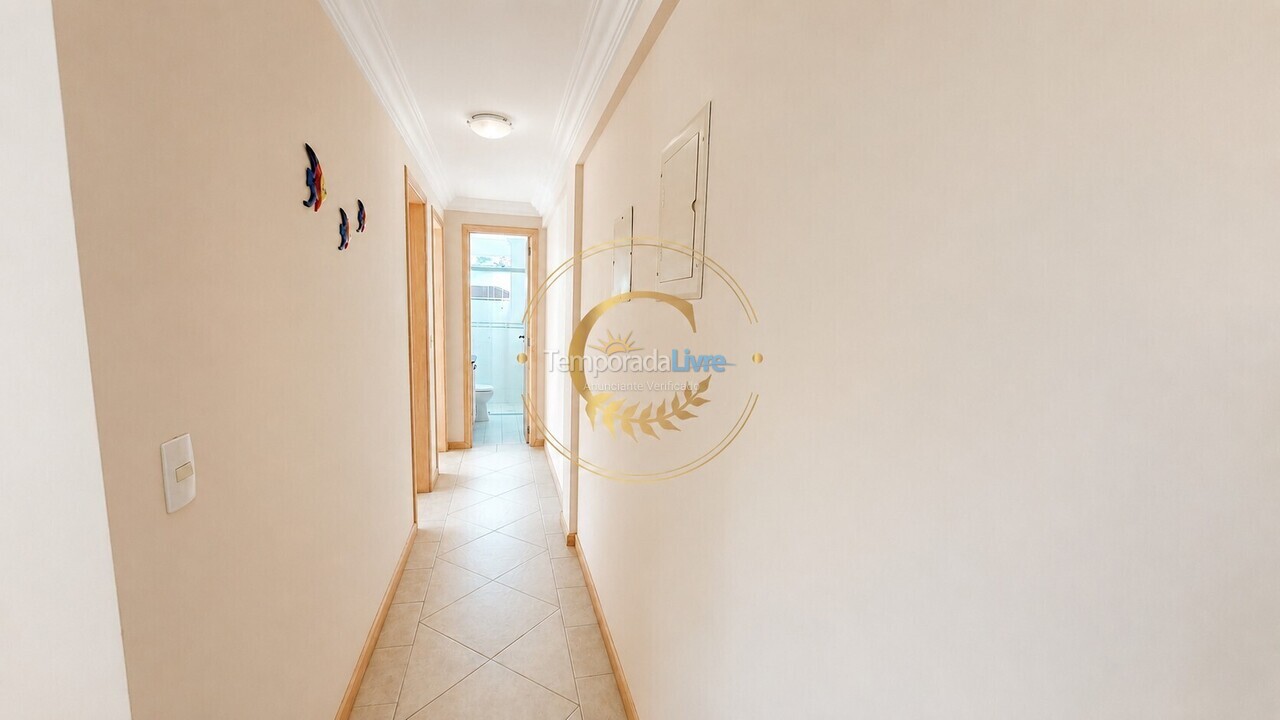 Apartment for vacation rental in Bombinhas (Praia de Bombinhas)
