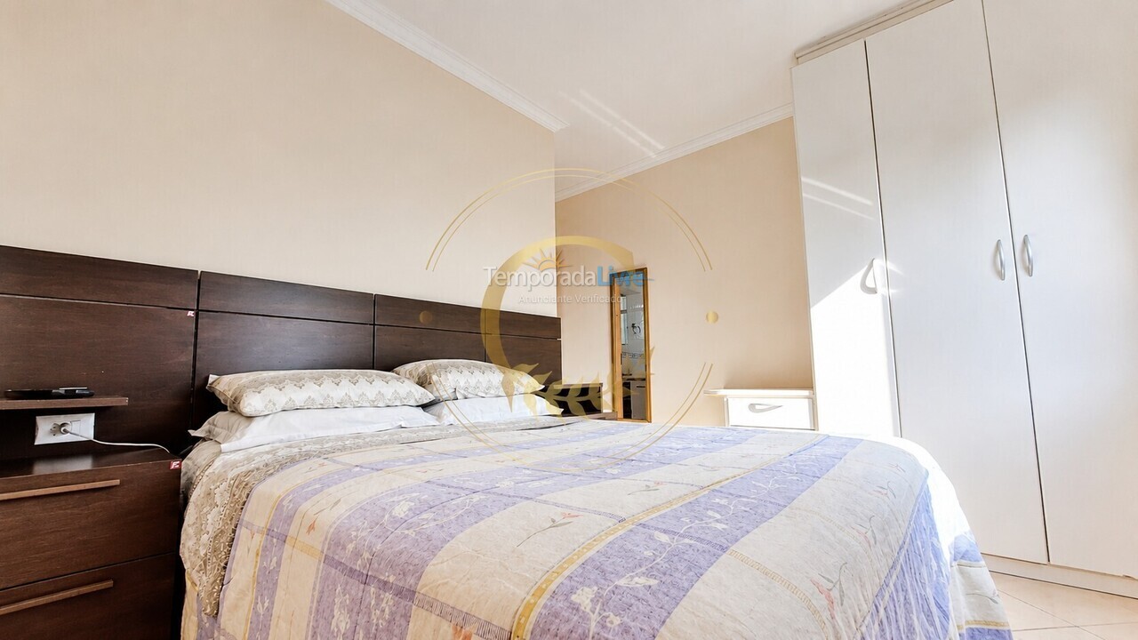 Apartment for vacation rental in Bombinhas (Praia de Bombinhas)