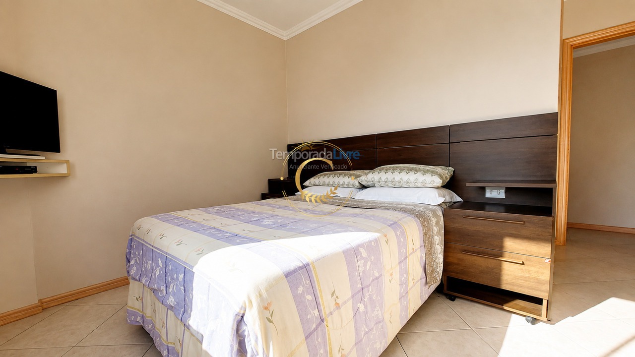 Apartment for vacation rental in Bombinhas (Praia de Bombinhas)