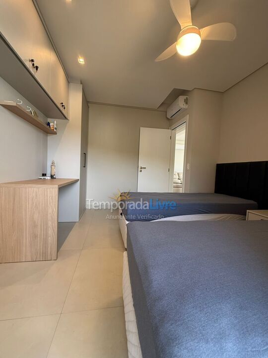 Apartment for vacation rental in Bombinhas (Mariscal)