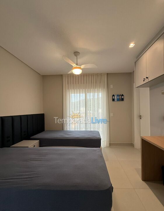 Apartment for vacation rental in Bombinhas (Mariscal)