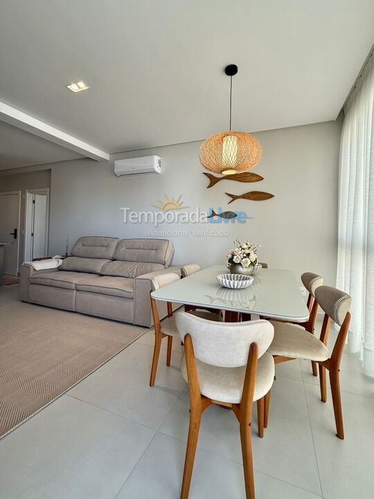 Apartment for vacation rental in Bombinhas (Mariscal)