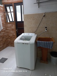 Apartamento Térreo com 2 dorm.