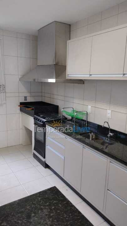 Apartamento para aluguel de temporada em Itapema (Centro)