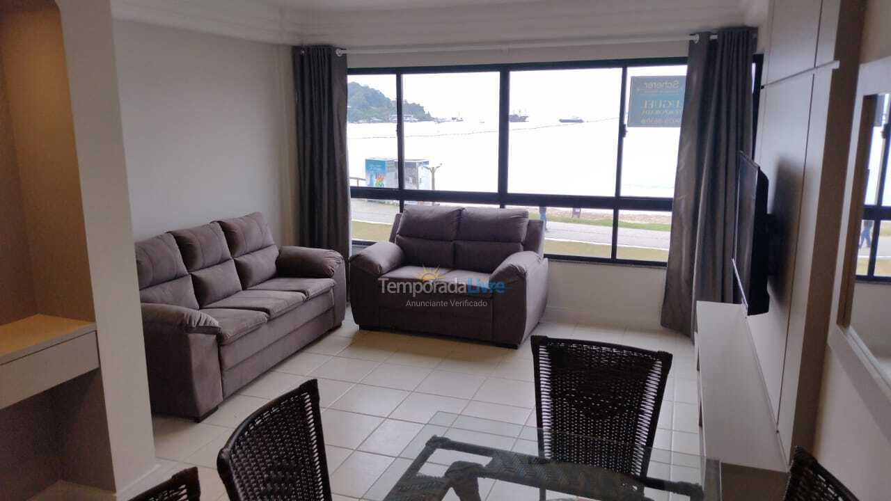 Apartamento para aluguel de temporada em Itapema (Centro)