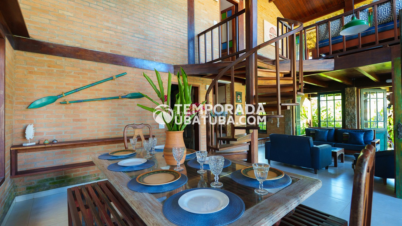 Casa para aluguel de temporada em Ubatuba (Praia Grande)
