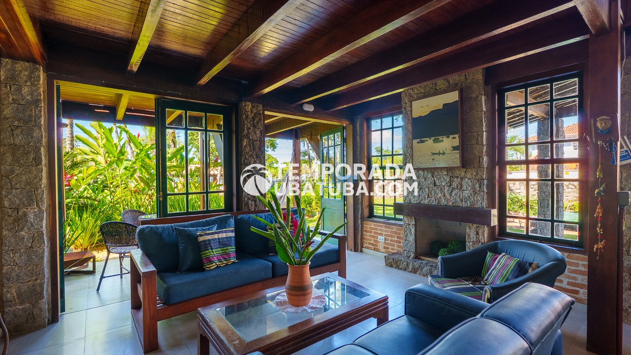 Casa para aluguel de temporada em Ubatuba (Praia Grande)