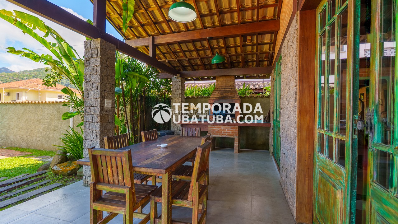 Casa para aluguel de temporada em Ubatuba (Praia Grande)