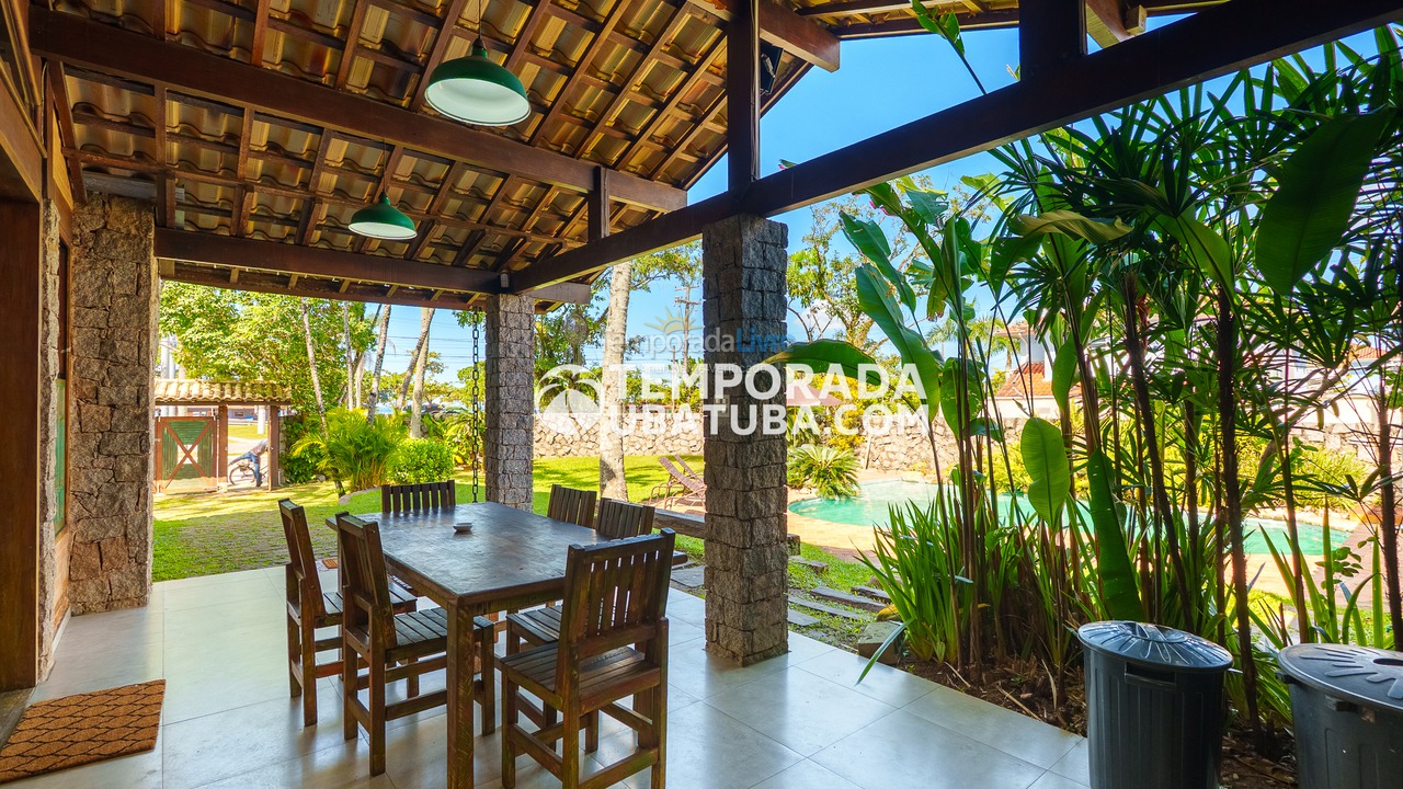 Casa para aluguel de temporada em Ubatuba (Praia Grande)