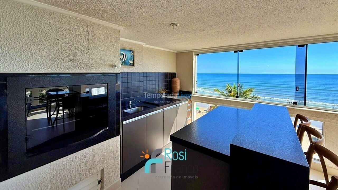 Apartamento para alquiler de vacaciones em Itapema (Meia Praia Frente Mar)