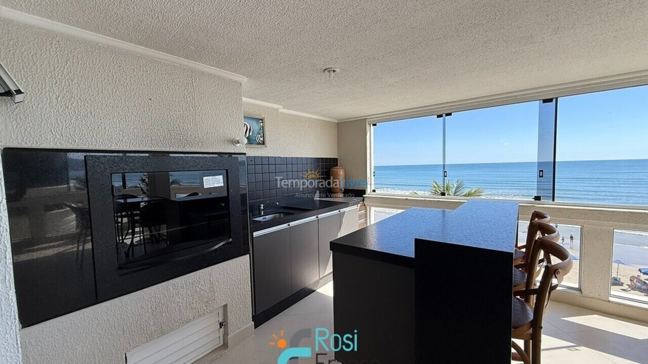 Apartamento para alquiler de vacaciones em Itapema (Meia Praia Frente Mar)