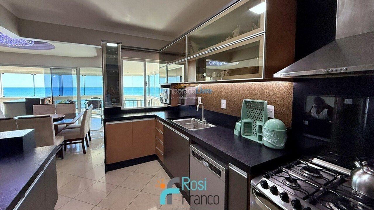Apartamento para alquiler de vacaciones em Itapema (Meia Praia Frente Mar)