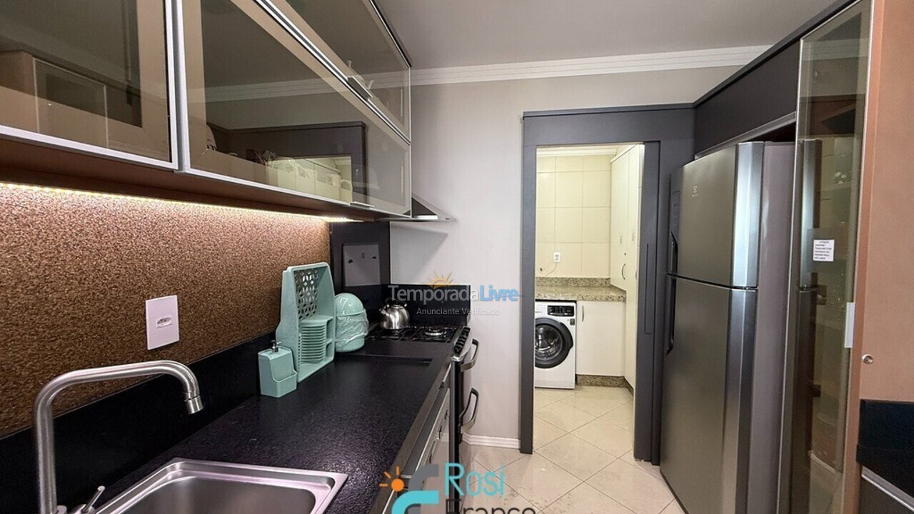 Apartamento para alquiler de vacaciones em Itapema (Meia Praia Frente Mar)