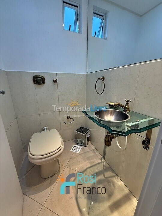 Apartamento para alquiler de vacaciones em Itapema (Meia Praia Frente Mar)