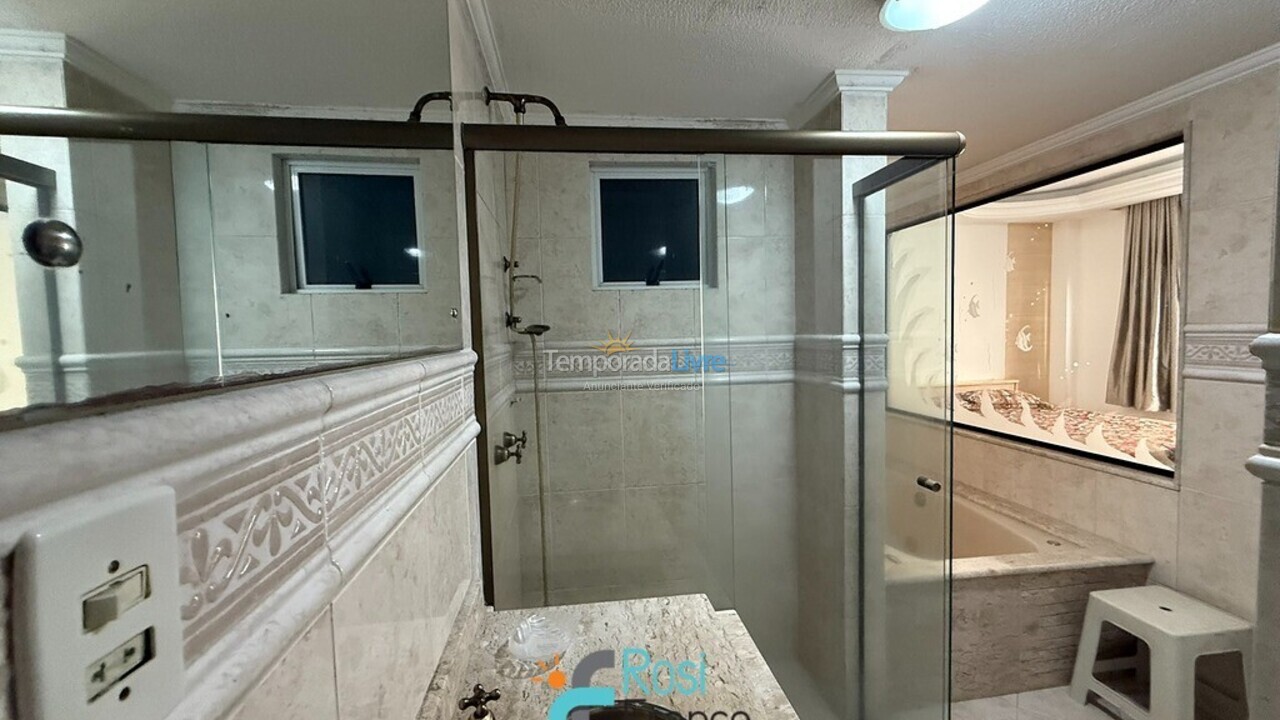 Apartamento para alquiler de vacaciones em Itapema (Meia Praia Frente Mar)