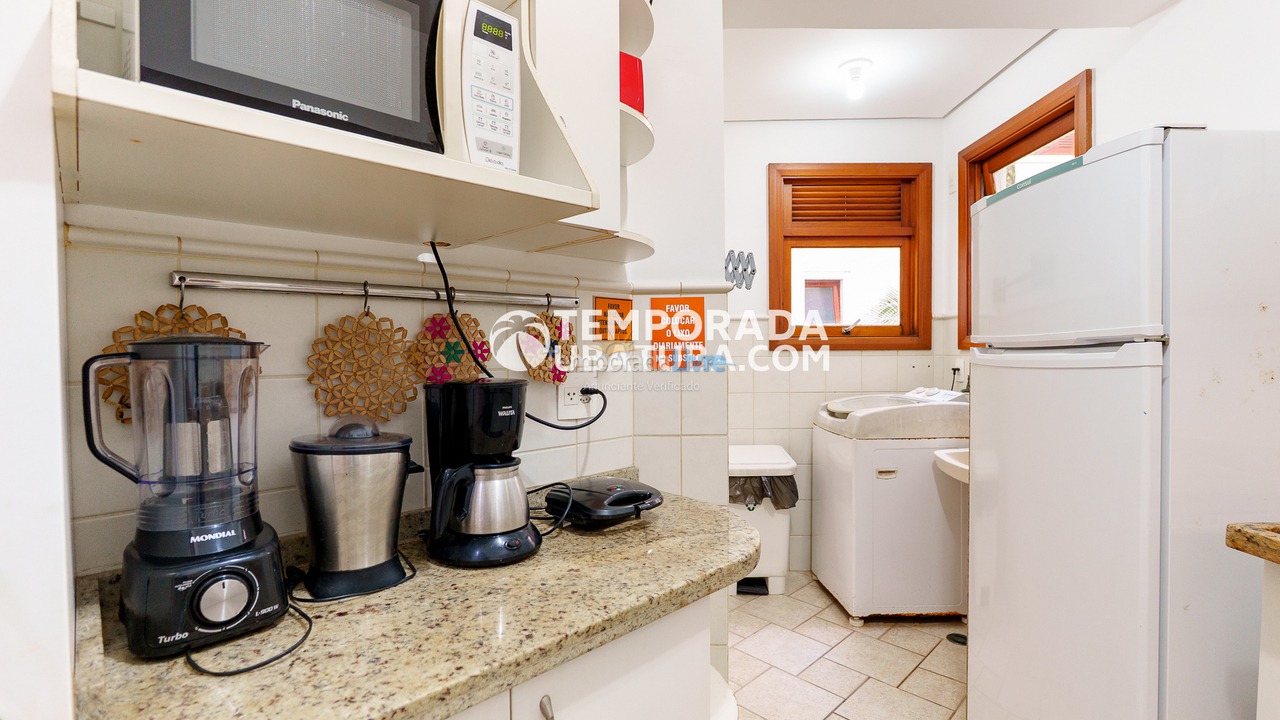 Apartamento para aluguel de temporada em Ubatuba (Praia Grande)